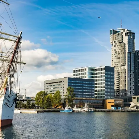 Roxy Q4apartments * グディニャ